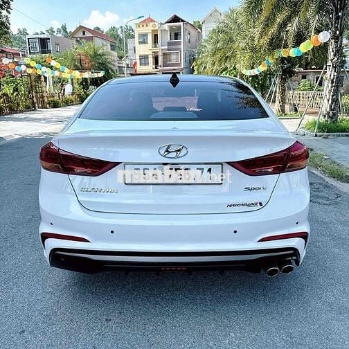 Hyundai Elantra 2018 1.6 AT Sport - 78000 km