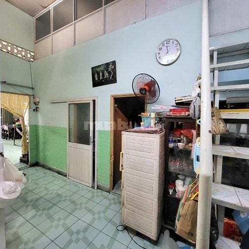 Cấp 4, Hẻm một trục, nở Hậu lớn, 81m2