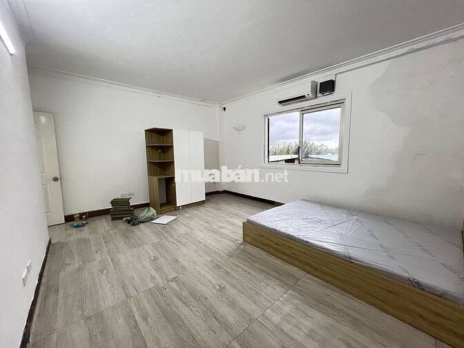 Phòng trọ 28m2 , đường Nguyễn Xí, Q. Bình Thanh