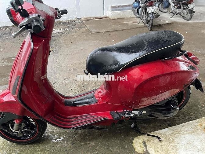 Vesspa Sprintr 125 ABS đỏ dâu dk 2018 xe tỉnh