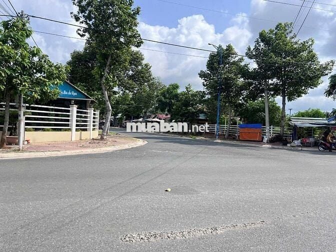 BÁN LÔ ĐẤT 2 MT NHỰA THÍCH HỢP KINH DOANH NGAY TẠI TT LONG HẢI