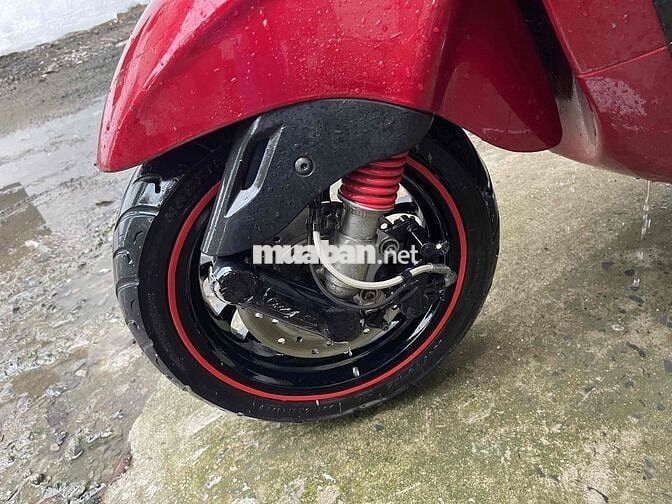 Vesspa Sprintr 125 ABS đỏ dâu dk 2018 xe tỉnh