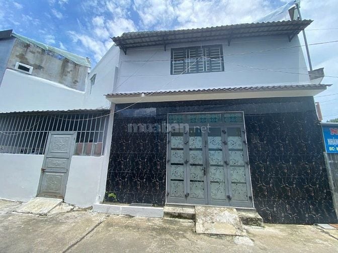 Khu trục đường 5m5 song song Hoàng Thị Loan (gần ngã 3 Huế), Đà Nẵng. 