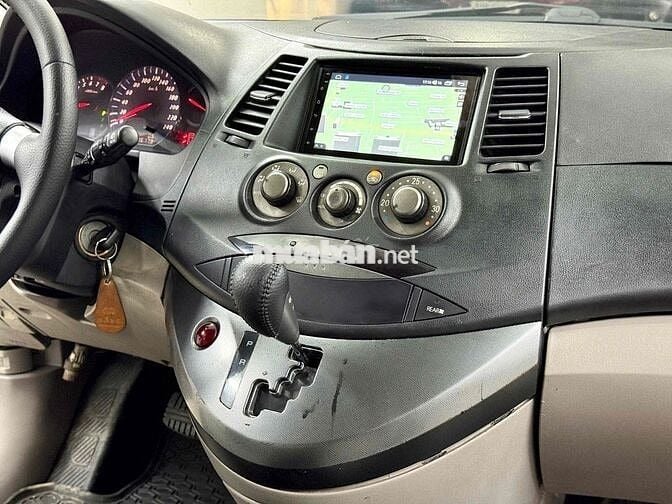 Mitsubishi Grandis 2005 2.4 AT - 120000 km