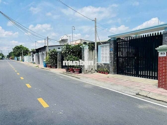 HẠ GIÁ BÁN ĐẤT GẦN CHỢ VIỆT KIỀU TT CỦ CHI 297M2 GIÁ CHỈ 570 TRIỆU