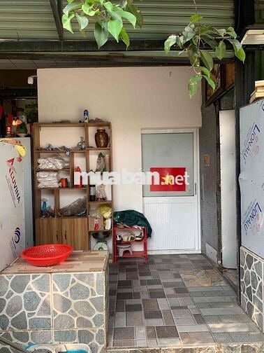 sang lại quán cafe phê đang có 6 phòng trọ