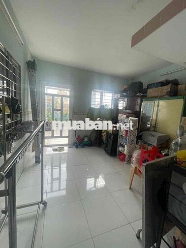 NHÀ 2 LẦU 4PN- SÂN THƯỢNG - HẺM 6M XE TẢI