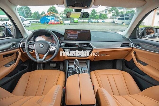 BMW 520i Luxury 2023 xe cá nhân 1 chủ giữ  như mới