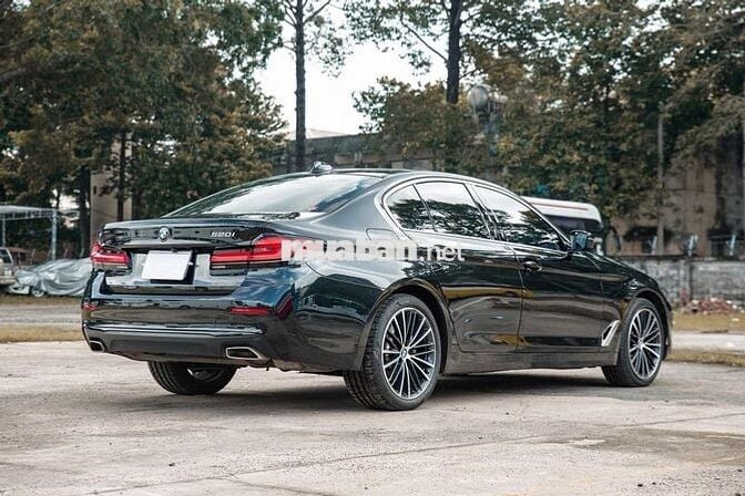 BMW 520i Luxury 2023 xe cá nhân 1 chủ giữ  như mới