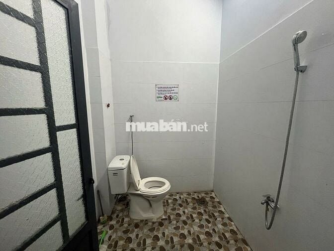MẶT BẰNG KHO ĐÔNG HOÀ GẦN TRẦN HƯNG ĐẠO ĐƯỜNG NHỰA VỈA HÈ CHO THUÊ