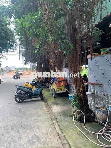sang lại quán cafe phê đang có 6 phòng trọ