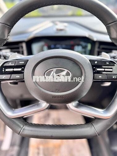 Hyundai Custin 2023 Đặc Biệt 1.5T - 40000 km