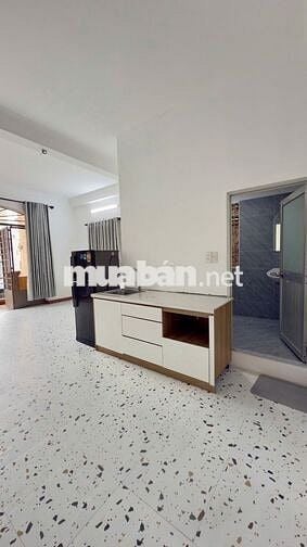 STUDIO BAN CÔNG LỚN SIÊU THOÁNG 45M2 - Nguyễn Thị Huỳnh, Phú Nhuân