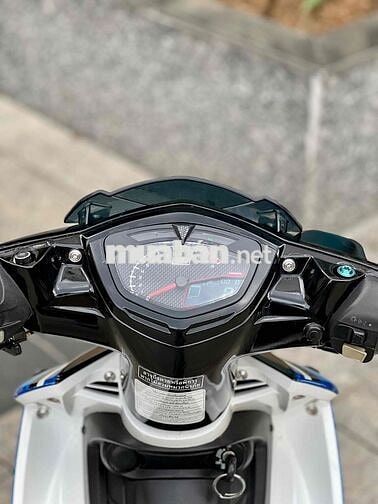 ✳️✳️✳️ Xe Exciter 135cc xuống áo đi kiễng máy rin