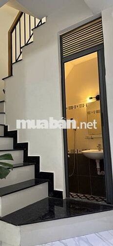 41/9 Nguyễn Văn Lạc B.Thạnh 2 tầng, 8 x 3,4 hướng Nam 24m2 đất 4 tỷ