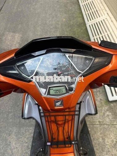 Xe AB 125 đời 2016 bs79 (viết giấy cửa hàng)