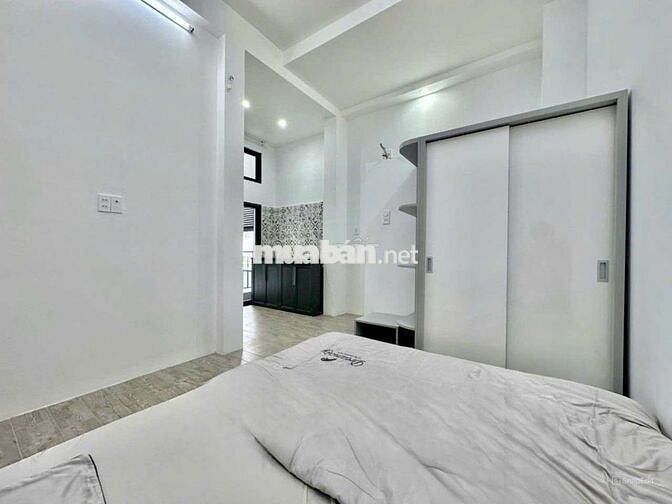 CHO THUÊ CHDV 30M2 FULL NỘI THẤT ĐƯỜNG CHU VĂN AN GẦN NGÃ TƯ HÀNG XANH