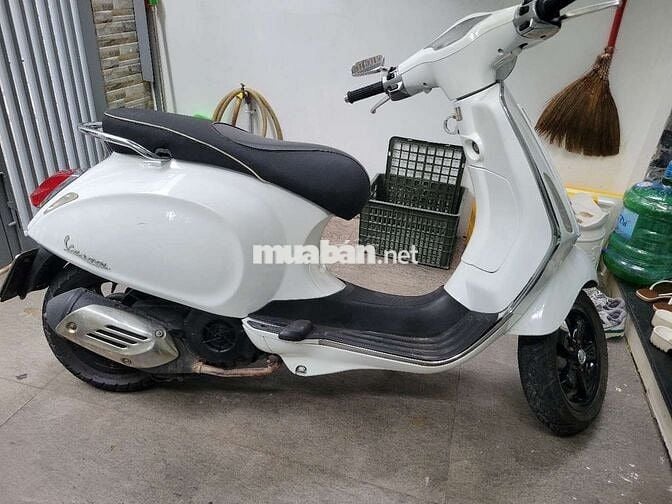 Vespa Primavera