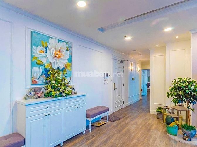 Căn hộ bán tại Vincom Đồng Khởi Quận 1 gồm 3 phòng ngủ 157m2