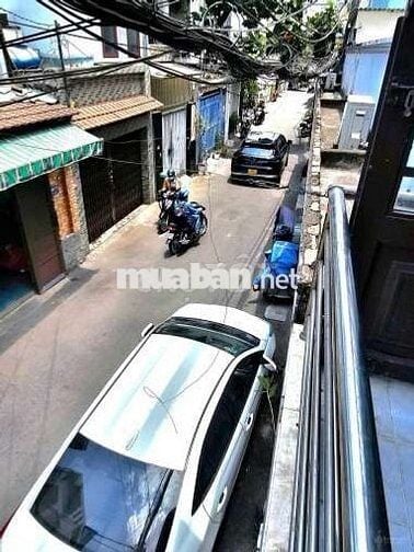 Nhà Mặt Tiền HXH, 2 chiều thông, tiện kd, ngay chợ Hanh Thông Tây
