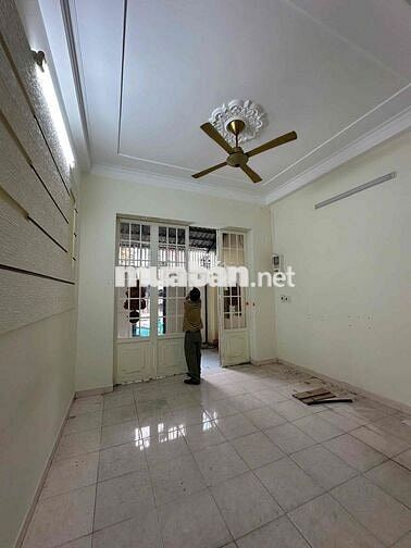 Cho thuê MT Kinh Doanh Nguyễn Trường Tộ 110m2