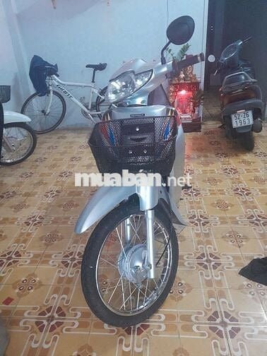 Xe Wave TQ, dọn mới đẹp từ trong ra ngoài.