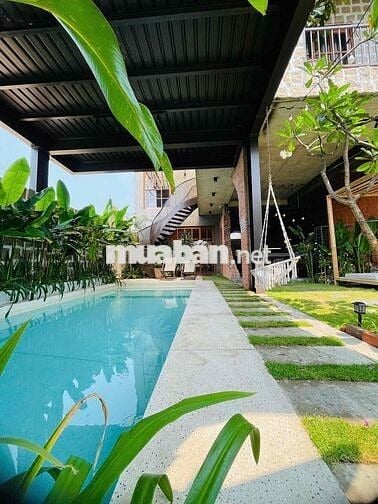 Bán villa phố cổ Hội An - Diện tích lớn-  doanh thu 80-100 tr/ tháng