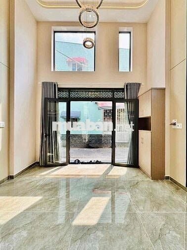 NHÀ HẺM XE HƠI, 1 trệt 3 lầu, 4tỷ990 ĐƯỜNG TRẦN BÌNH TRỌNG - GÒ VẤP