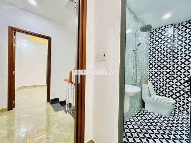 MT THỐNG NHẤT, GÒ VẤP. DT 4×15, TRỆT LỬNG 4 LẦU.
