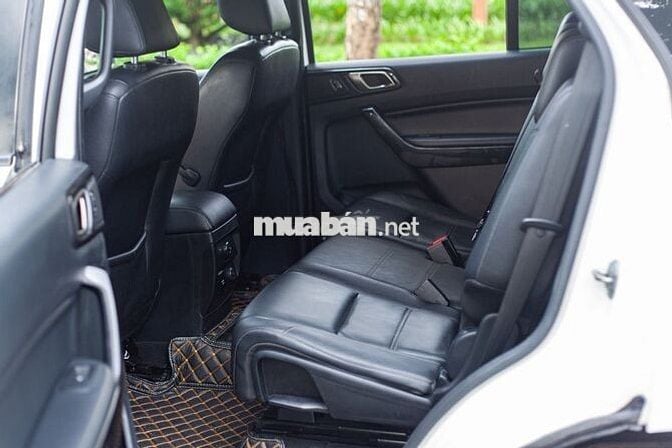 Ford Everest Titanium 2.0L AT 4x2 2020 - xuất HĐ