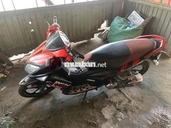 có con xe k đi đến