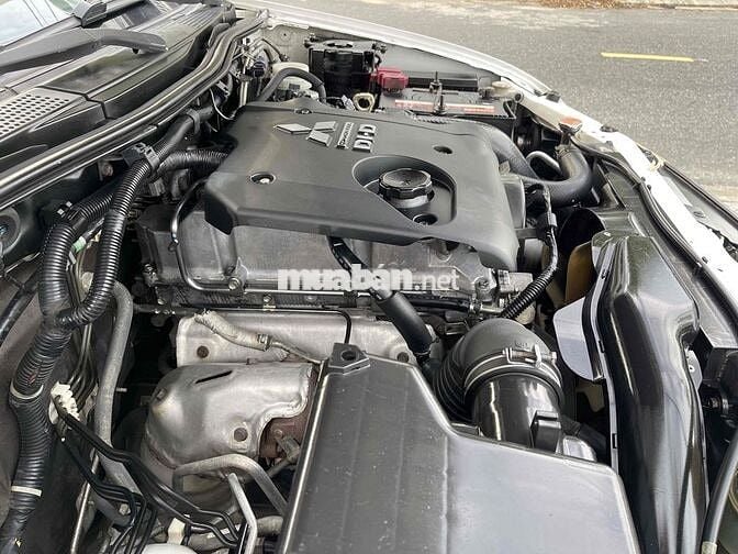Mitsubishi Pajero Sport 2017 D 4x2 MT - 280000 km