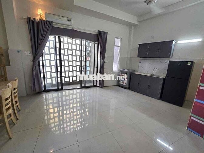 Cho Thuê Phòng Ban Công Lớn Đầy Đủ Nội Thất Ngay Luỹ Bán Bích Tân Phú