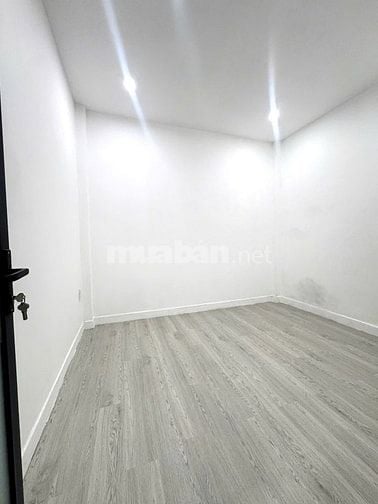 NHÀ 1 TRỆT 1 LỬNG THIẾT KẾ KIỂU ÂU XINH LUNG LINH - LÊ VĂN KHƯƠNG