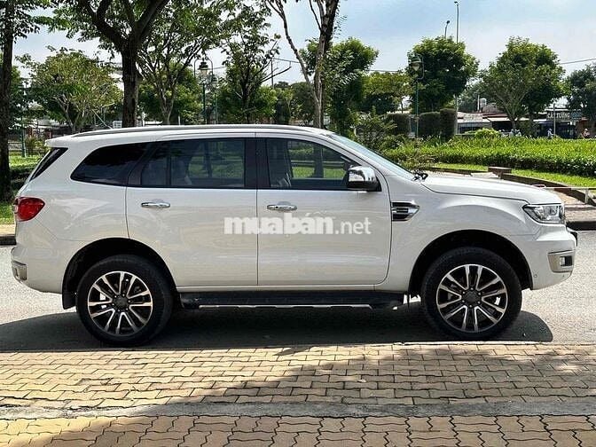 Ford Everest 2018 Titanium 2.0L 4x4 AT - 32000 km