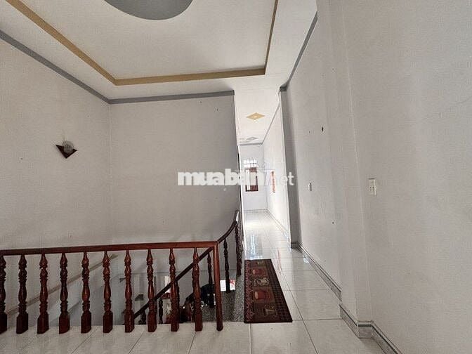 Bán nhà 2 Tầng Dĩ An,SHR đường xe hơi,gần Nhà Thi Đấu Dĩ An,giá đầu tư
