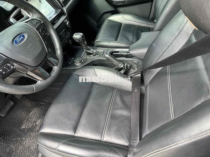 Ford Everest 2018 Titanium 2.0L 4x4 AT - 32000 km