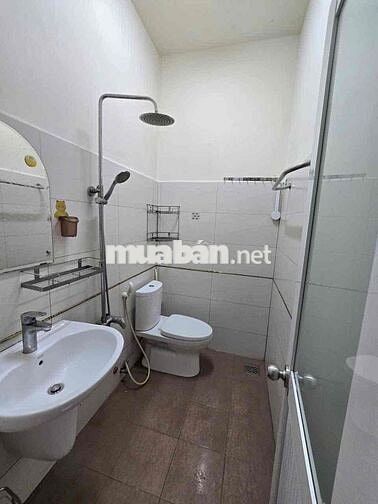 Cho Thuê Phòng Ban Công Lớn Đầy Đủ Nội Thất Ngay Luỹ Bán Bích Tân Phú