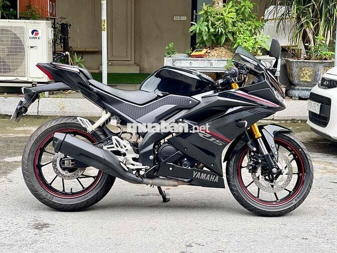 Cần bán r15 v3