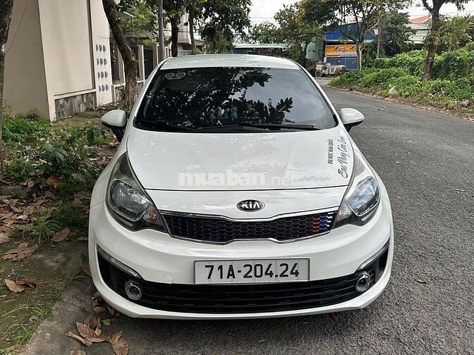 Kia Rio 2016 1.4 AT Sedan - 121000 km