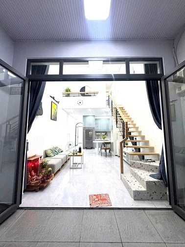 NHÀ 1 TRỆT 1 LỬNG THIẾT KẾ KIỂU ÂU XINH LUNG LINH - LÊ VĂN KHƯƠNG