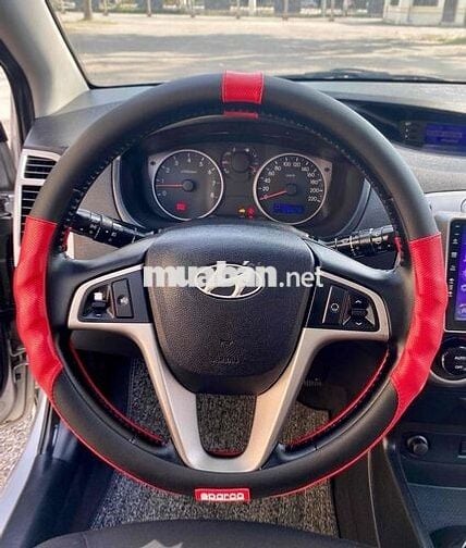 Hyundai i20 2012 1.4 AT - 125000 km