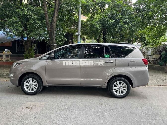 Toyota Innova 2019 2.0G - 95000 km