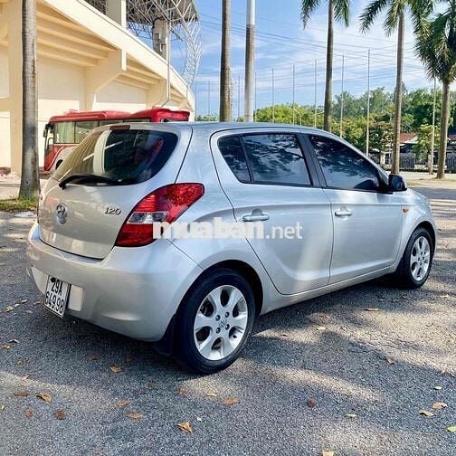 Hyundai i20 2012 1.4 AT - 125000 km