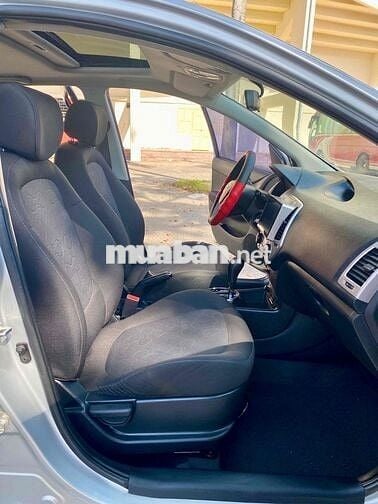 Hyundai i20 2012 1.4 AT - 125000 km