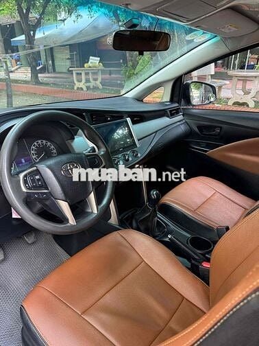 Toyota Innova 2019 2.0G - 95000 km