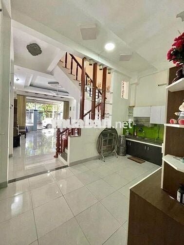 🎑🎑CHO THUÊ NHÀ 2 TẦNG 2PN MẶT TIỀN VŨ MIÊN SONG SONG PHẠM HÙNG