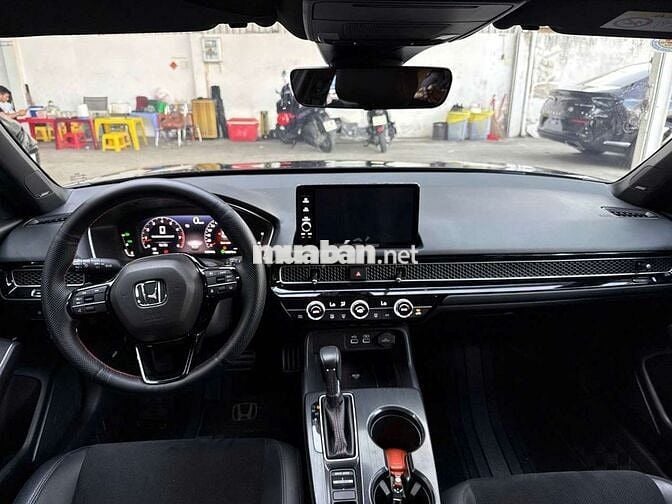HONDA CIVIC 1.5 AT RS 30000 km