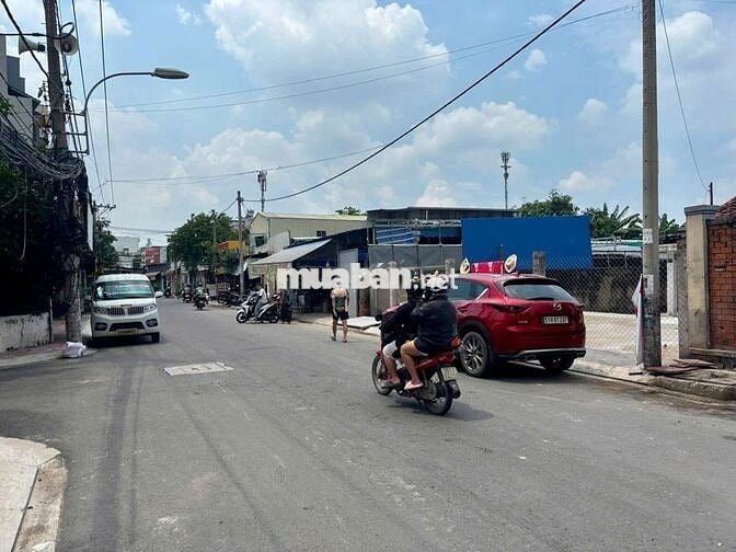 Đất xây CHDV, khách sạn, sát chợ Hiệp Bình, HBC, DT: 12,2m*33m (400m2)