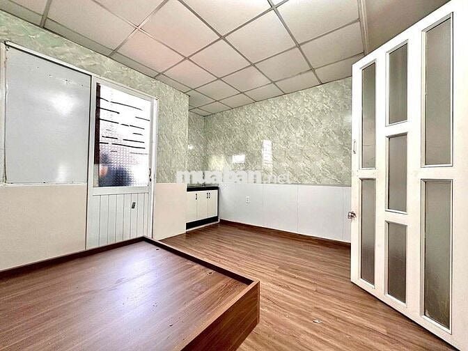 1 phòng ngủ full nội thất nằm ngay cầu Hà Huy Giáp rộng 35m2